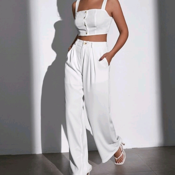 Wide Leg Pants and Cami Top Set In Size 4 - Picture 3 of 9